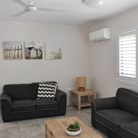 דירות טאונסביל Angelwaters מראה חיצוני תמונה